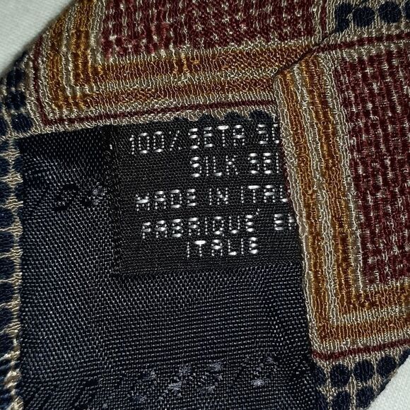 Giorgio‎ Armani Cravatte Silk Tie Geometric Squares - Picture 6 of 6